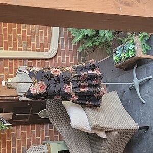 NWT AE Black/Pink Floral Mini Dress M